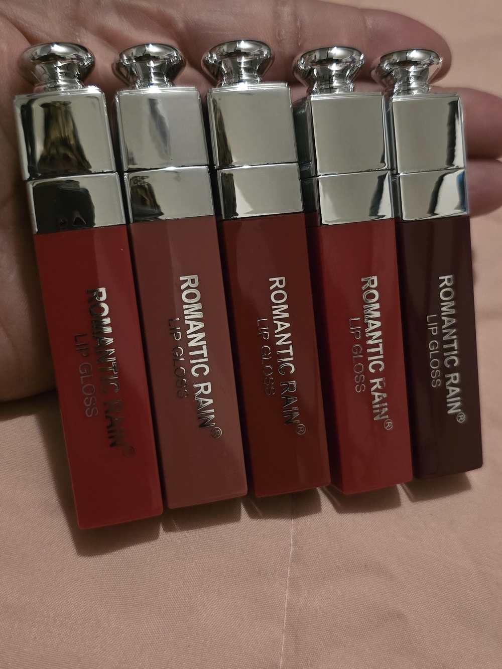 ROMANTIC RAIN Lip Gloss Set - Assorted colors